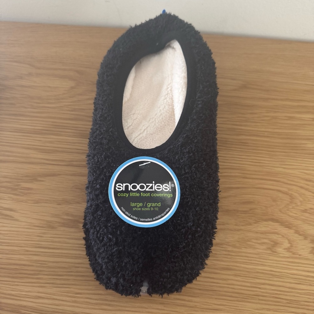 Snoozies Black Size Large (9-10) Cozy Foot Covers - NWT